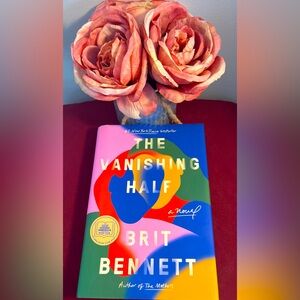 #1 NEW YORK TIMES BESTSELLER “THE VANISHING HALF” By BRIT BENNETT.